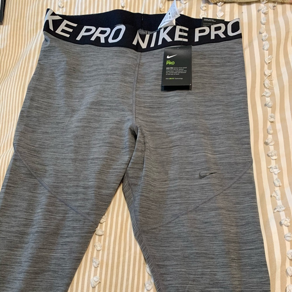Plus size Nike pro training leggings